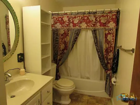 4249 Foxchapel Rd, Toledo, OH 43607 photo 7