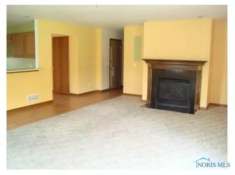 338 Walker, Luckey, OH 43443 photo 3