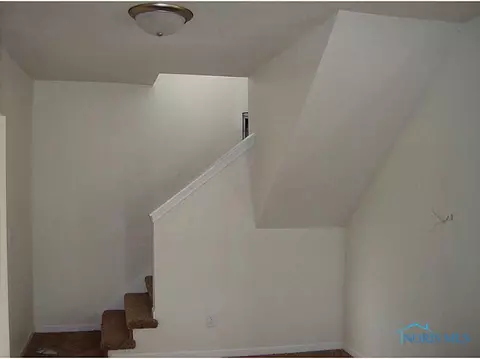 417 W Maple St, Deshler, OH 43516 photo 9