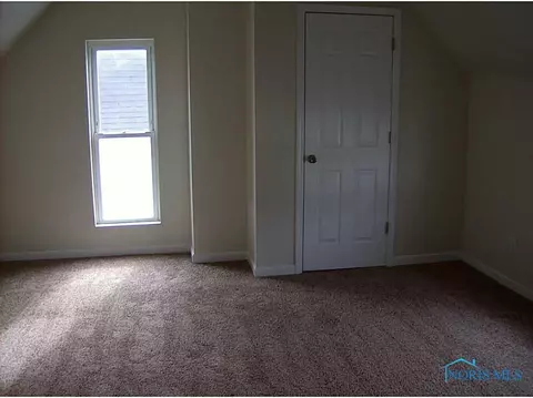417 W Maple St, Deshler, OH 43516 photo 12