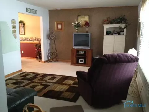 406 Patrick Ct, Bryan, OH 43506 photo 6