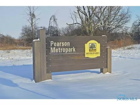 3503 Fleitz Rd, Oregon, OH 43616 photo 15