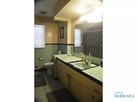 3503 Fleitz Rd, Oregon, OH 43616 photo 12