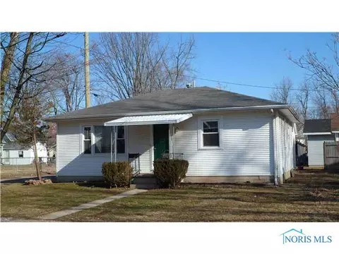315 E Pierce, Bryan, OH 43506 photo 1