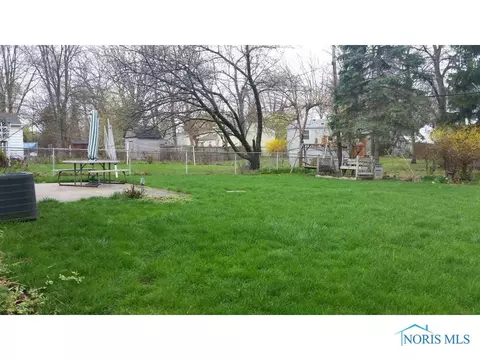 561 Richards Rd, Toledo, OH 43607 photo 15