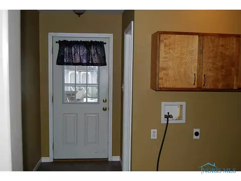 223 Cherry St, Mccomb, OH 45858 photo 11