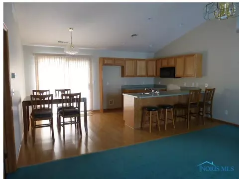 149 Amy Dr, Bryan, OH 43506 photo 6