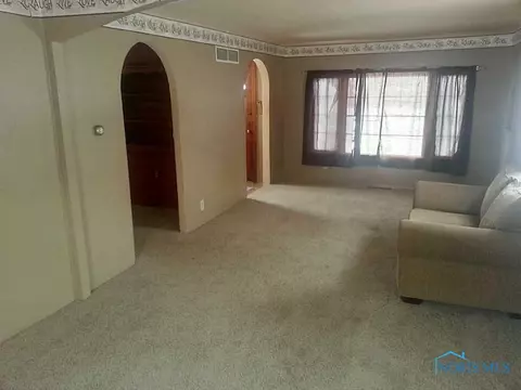 200 Mill St, Bryan, OH 43506 photo 8