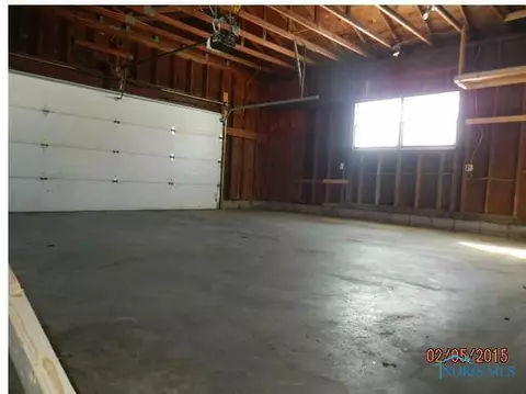 29370 E Broadway St, Walbridge, OH 43465 photo 6