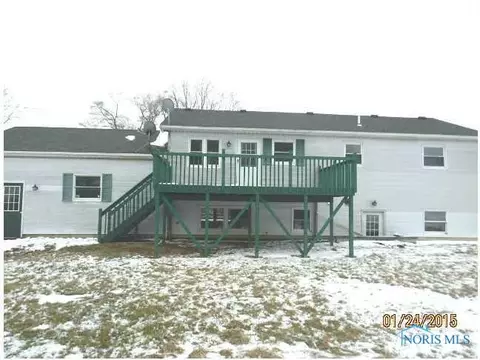 29370 E Broadway St, Walbridge, OH 43465 photo 2