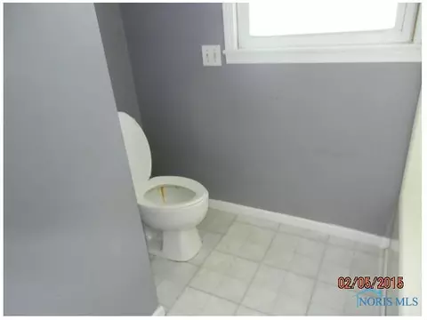29370 E Broadway St, Walbridge, OH 43465 photo 15