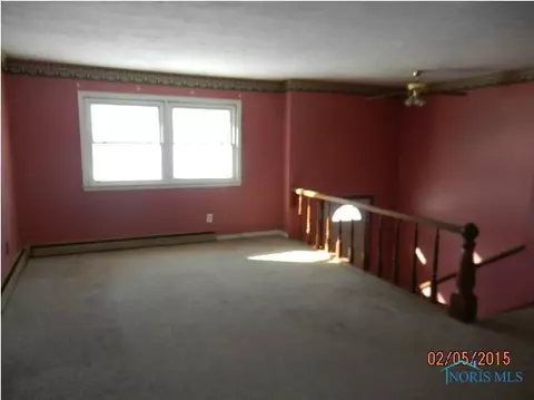 29370 E Broadway St, Walbridge, OH 43465 photo 10