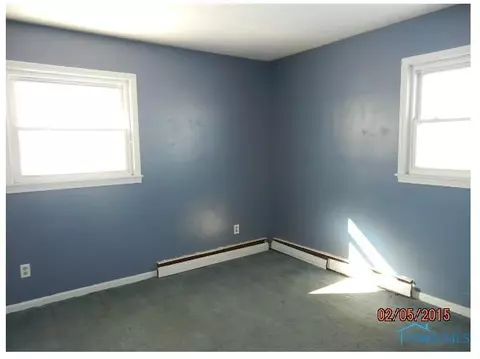 29370 E Broadway St, Walbridge, OH 43465 photo 12