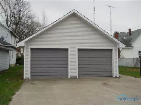 809 Main, Delta, OH 43515 photo 11