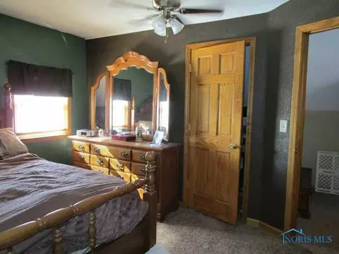 105 E 5th, Genoa, OH 43430 photo 8