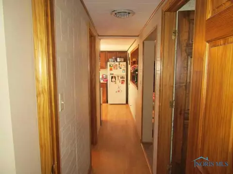 105 E 5th, Genoa, OH 43430 photo 5