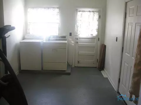 22767 Main St, Custar, OH 43511 photo 14