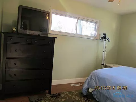 1064 Scribner St, Maumee, OH 43537 photo 7