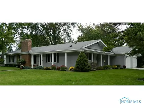 600 Circle Dr, Bryan, OH 43506 photo 1