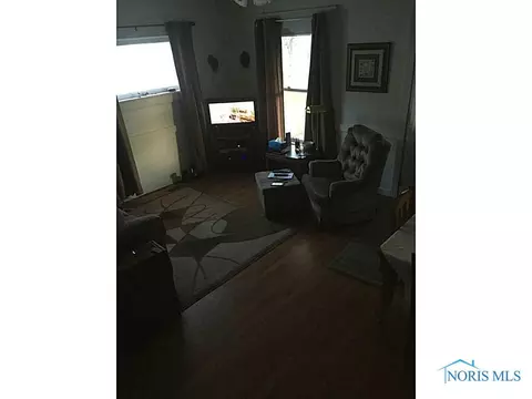 420 W Maple St, Deshler, OH 43516 photo 8