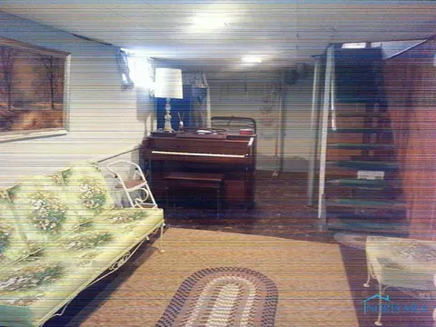 825 Brookley Blvd, Toledo, OH 43607 photo 10