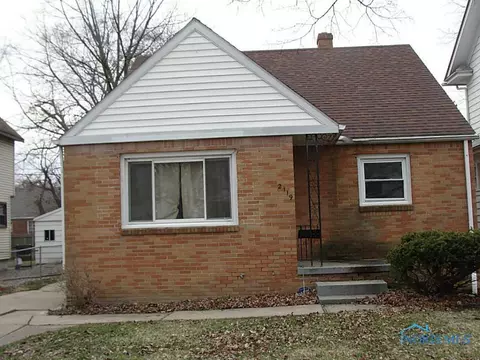 2119 Perth St, Toledo, OH 43607 photo 12