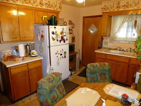 2034 Victory Ave, Toledo, OH 43607 photo 7