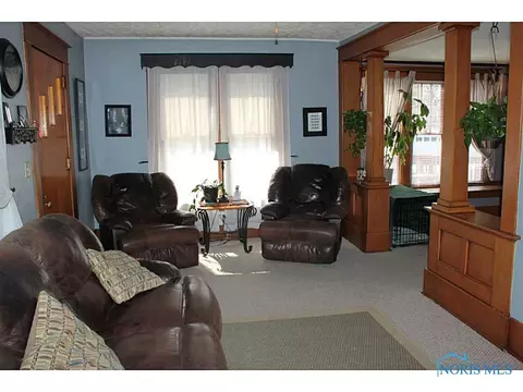 318 E Main St, Wayne, OH 43466 photo 9
