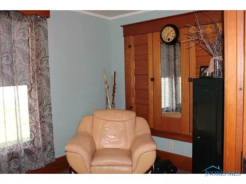 318 E Main St, Wayne, OH 43466 photo 7
