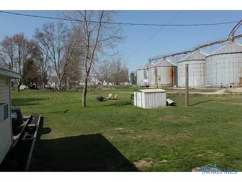 318 E Main St, Wayne, OH 43466 photo 16