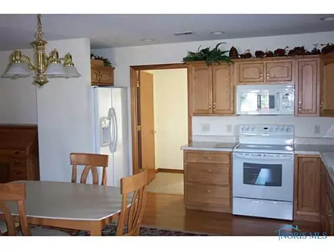 177 Bittersweet Dr, Paulding, OH 45879 photo 6