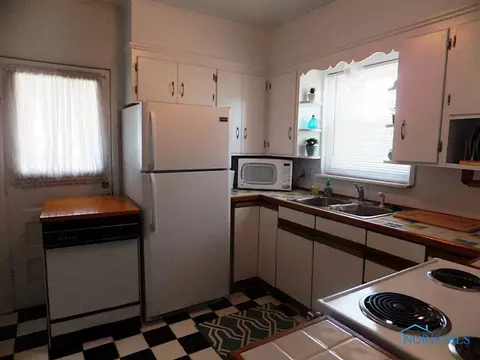 315 E John St, Maumee, OH 43537 photo 6