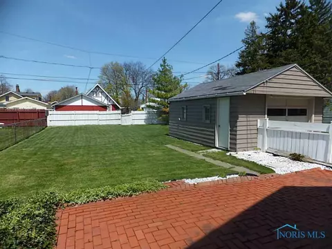 315 E John St, Maumee, OH 43537 photo 14