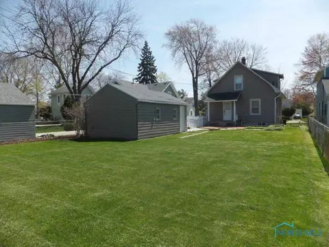 315 E John St, Maumee, OH 43537 photo 15