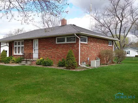 21015 W Maple, Williston, OH 43468 photo 16