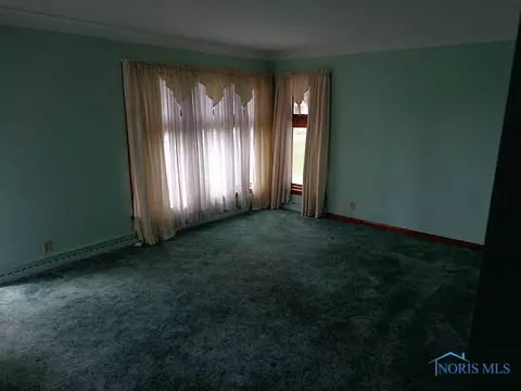 21015 W Maple, Williston, OH 43468 photo 2