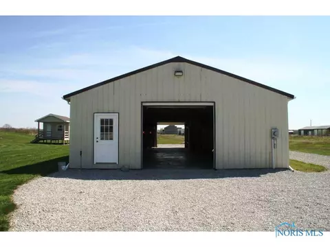 3909 Douglas Rd, Bradner, OH 43406 photo 16