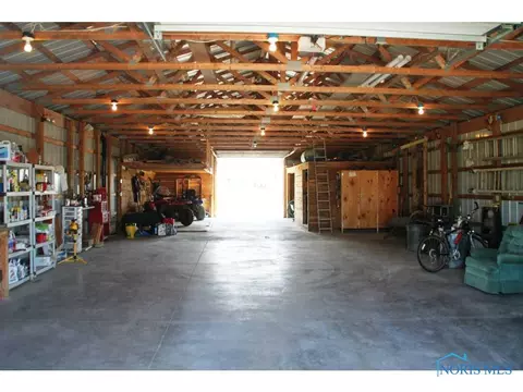 3909 Douglas Rd, Bradner, OH 43406 photo 17