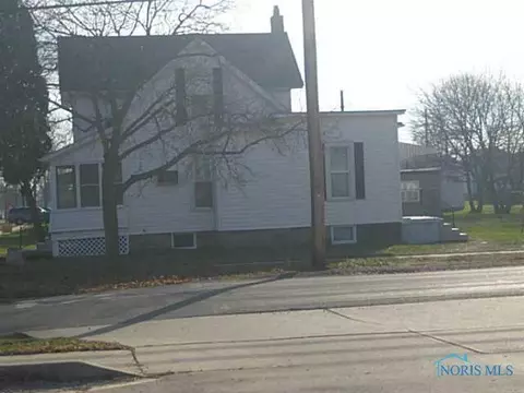 304 S Cherry, Bryan, OH 43506 photo 2