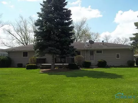 15245 E Mulberry Ext, Bryan, OH 43506 photo 2