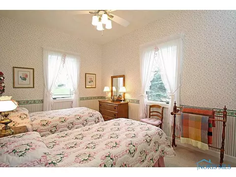 321 River Bend Ln, Maumee, OH 43537 photo 12