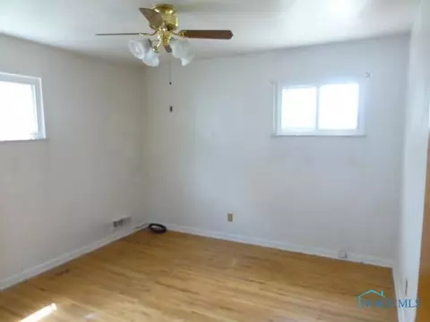 925 Continental Blvd, Toledo, OH 43607 photo 3