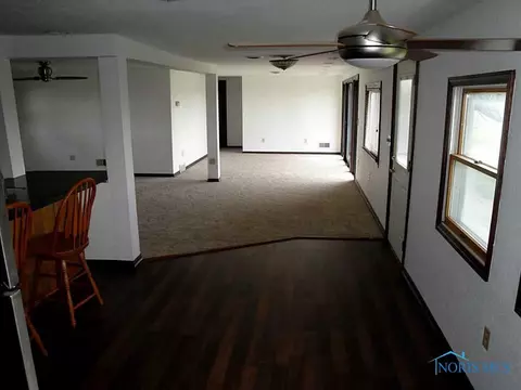 5105 Keller Rd, Walbridge, OH 43465 photo 6