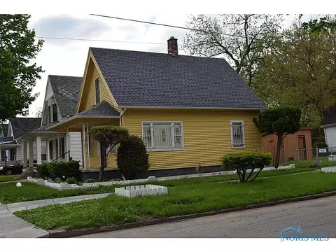 1102 Vance St, Toledo, OH 43607 photo 3