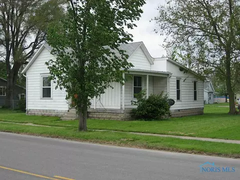 214 W Wayne, Paulding, OH 45879 photo 2
