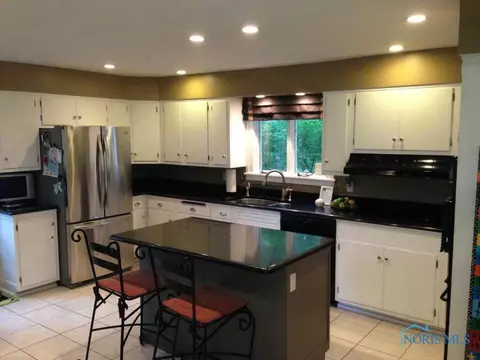 535 Parkview Ave, Bryan, OH 43506 photo 7