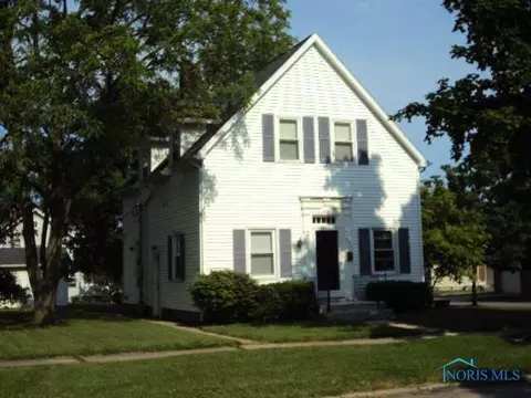 304 N Cherry St, Bryan, OH 43506 photo 1