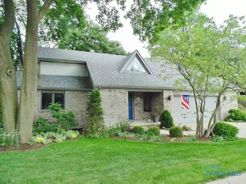 608 River Rd, Maumee, OH 43537 photo 1