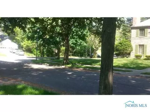1919 Richmond Rd, Toledo, OH 43607 photo 7