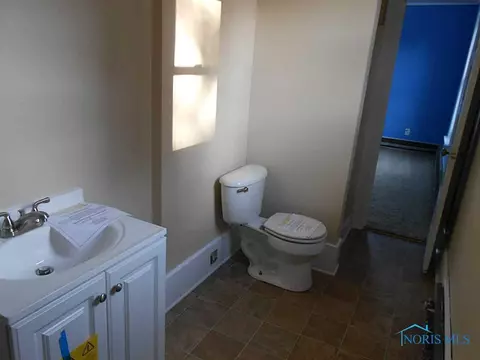 110 W Main St, Wayne, OH 43466 photo 10